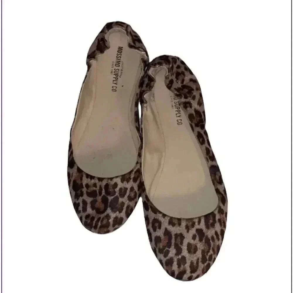 MOSSIMO SUPPLY CO LEOPARD PRINT